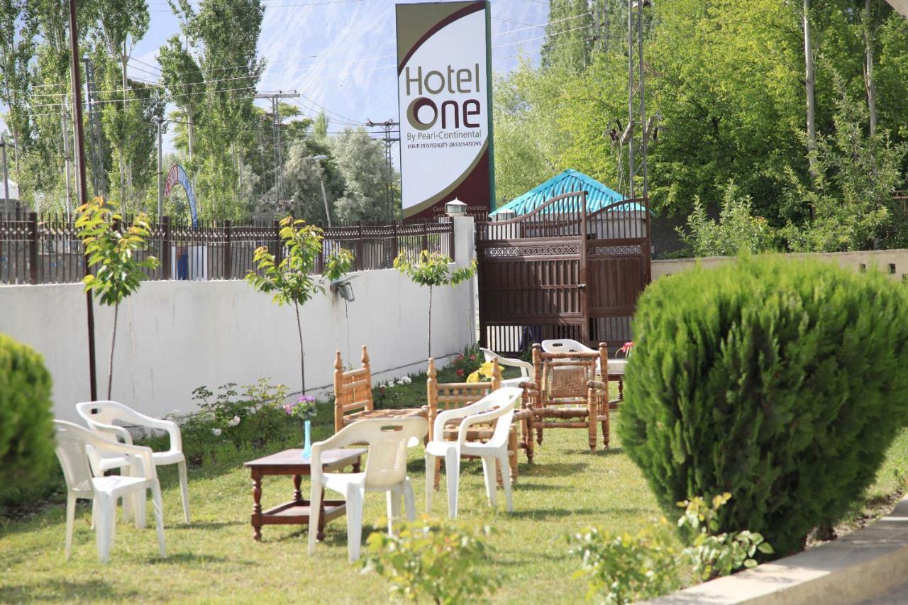 Hotel One Skardu Exterior photo